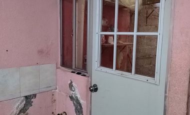 VENTA CASA TECAMAC COL FELIPE VILLANUEVA CERCA DE CENTRO TECAMAC