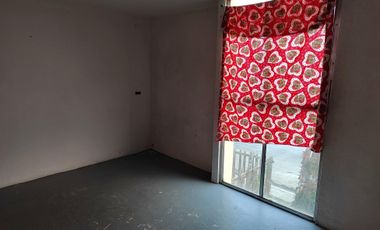 VENTA CASA TECAMAC COL FELIPE VILLANUEVA CERCA DE CENTRO TECAMAC