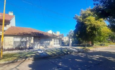 Chalet en venta en Quilmes Oeste