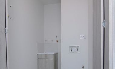 apartaestudio en venta en avenida 30 de agosto. Cod V5696