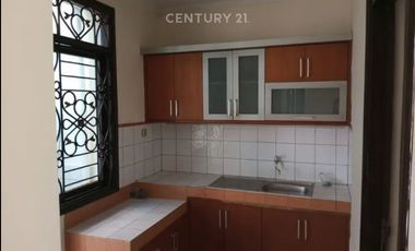Rumah Asri Terawat Di Tatar Wangsakerta Kota Baru Parahyangan