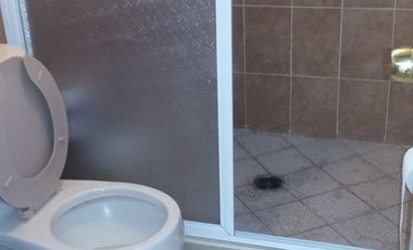 SE VENDE AMPLIA CASA DE TRES NIVELES CON BUENOS ACABADOS EN IZTAPALAPA