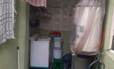 SE VENDE AMPLIA CASA DE TRES NIVELES CON BUENOS ACABADOS EN IZTAPALAPA