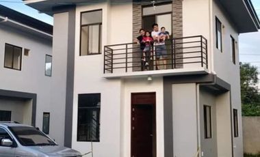 4Bedroom House and Lot for Rent in Mandaue near Sacred Heart School