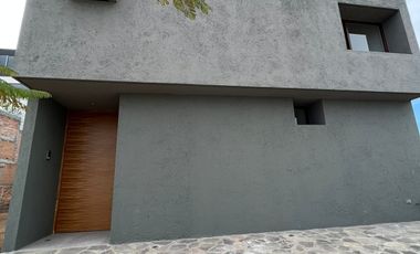 CASA EN VENTA  FRACC. RIO ALTOZANO, MORELIA VENTA
