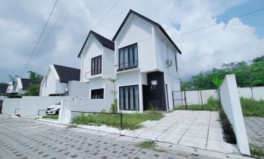 Rumah 2 Lanati Siap Huni di Selatan Jl. Jogja-Wonosari