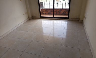 casa en arriendo en las mercedes. Cod A9432976