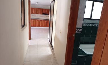 casa en arriendo en las mercedes. Cod A9432976
