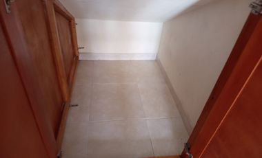 casa en arriendo en las mercedes. Cod A9432976