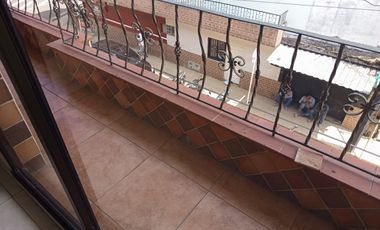 casa en arriendo en las mercedes. Cod A9432976