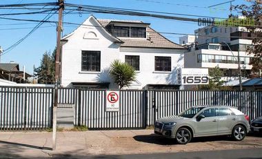 Local Comercial en Venta en Américo Vespucio