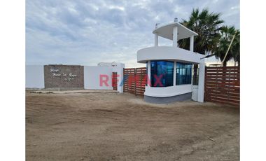 Se Vende Terreno En Hermoso Condominio !!