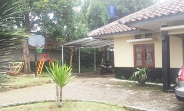 Sewa Villa Bukit Punclut Dekat Kuliner Punclut Bandung