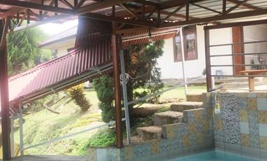 Sewa Villa Bukit Punclut Dekat Kuliner Punclut Bandung