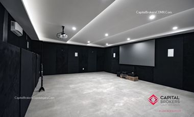 Casa en venta El Palomar zona sur Alberca Lujo