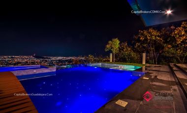 Casa en venta El Palomar zona sur Alberca Lujo