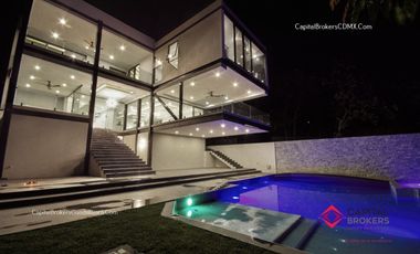 Casa en venta El Palomar zona sur Alberca Lujo