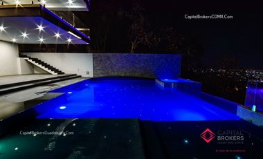 Casa en venta El Palomar zona sur Alberca Lujo