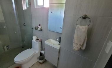 ¡ SE VENDE EXCELENTE PROPIEDAD  !    .                        ! BAJA DE PRECIO !