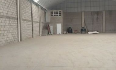 BODEGA EN RENTA DE 600 M2