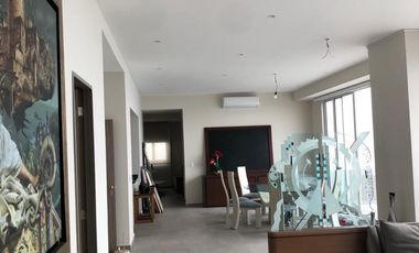 Pent house con excelente vista