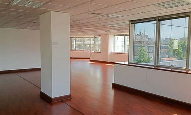 Oficina en Arriendo en Suecia / Metro Los Leones