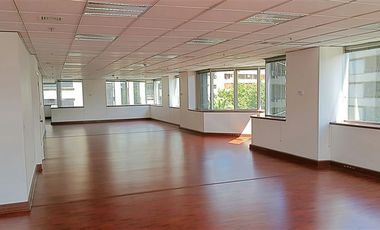 Oficina en Arriendo en Suecia / Metro Los Leones