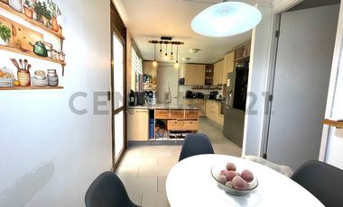 VENDO HERMOSA CASA ESTILO MEDITERRÁNEA EN SANTA ELENA CHICUREO