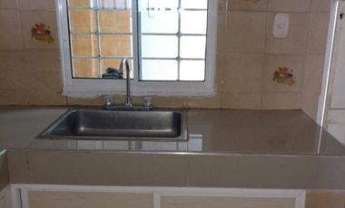 casa-local en venta en arboleda. Cod V78567