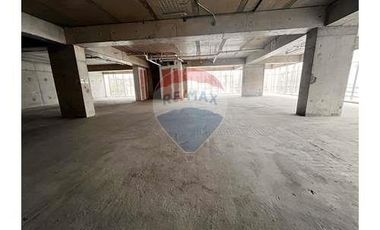 Local Comercial 445 m2 - Planta Libre