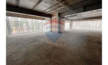 Local Comercial 445 m2 - Planta Libre