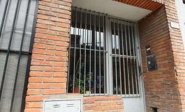 Venta departamento de 3 ambientes