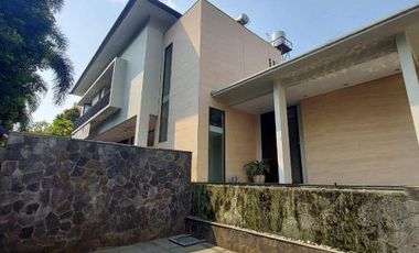 RUMAH / TOWNHOUSE KENANGA at Jl KENANGA TERUSAN, AMPERA