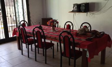 Casa con amplias comodidades