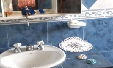 Casa con amplias comodidades