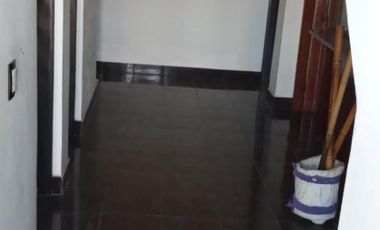 Casa con amplias comodidades