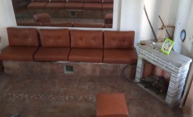 Casa con amplias comodidades