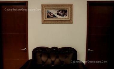 Casa en Venta con Alberca en Balcones de La Calera