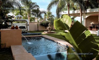 Casa en Venta con Alberca en Balcones de La Calera