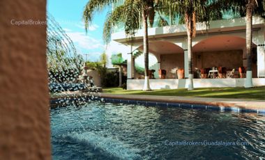 Casa en Venta con Alberca en Balcones de La Calera