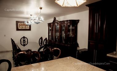 Casa en Venta con Alberca en Balcones de La Calera