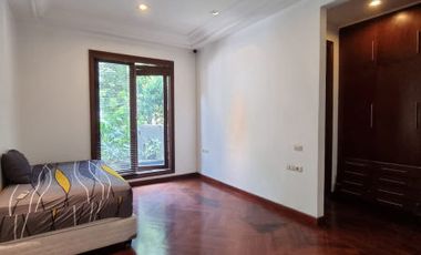 RUMAH at Jl PANGLIMA POLIM, PANGPOL, KEBAYORAN BARU, JAKSEL