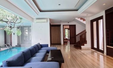 RUMAH at Jl PANGLIMA POLIM, PANGPOL, KEBAYORAN BARU, JAKSEL