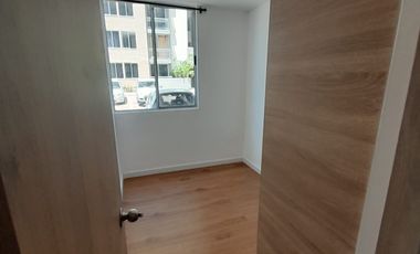 apartamento en arriendo en avenida. Cod A6679901