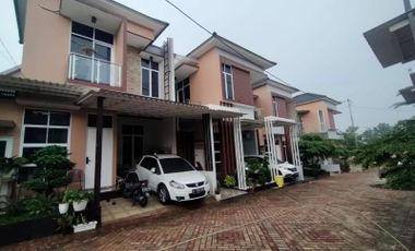 Dijual Rumah Ready Siap Huni Selangkah Ke SDI Al Azhar 20 Cibubur Jakarta Timur Nego