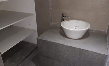Casa para 2 Familias en venta en Gerli Este