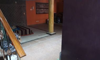Casa para 2 Familias en venta en Gerli Este