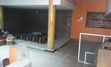 Casa para 2 Familias en venta en Gerli Este