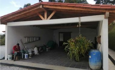 Finca En Marinilla Vereda La Esmeralda