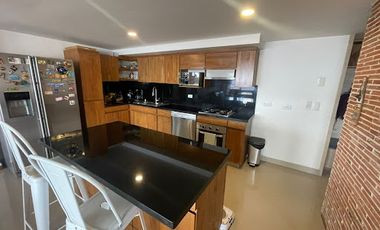 VENTA de APARTAMENTO en SABANETA